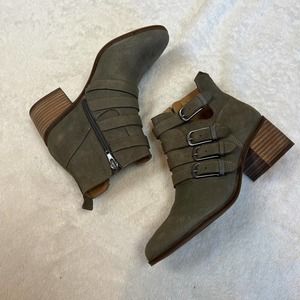 Lucky Brand booties boots olive green 6.5 buckles